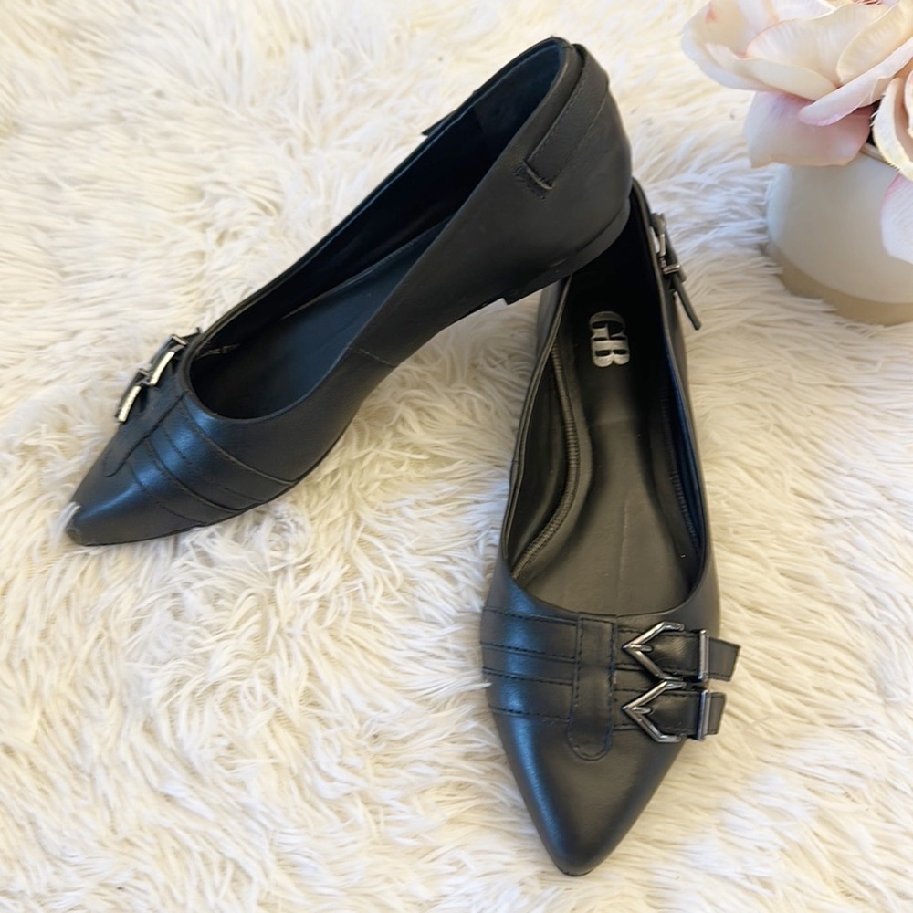 NEW Gianni Bini Black Leather Buckle Point toe ballet flats women size 6.5